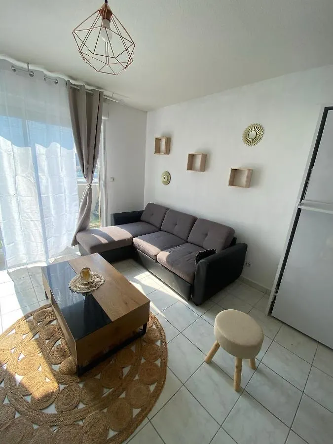 Studio Brignoles Piscine Emplacement Ideal Apartment